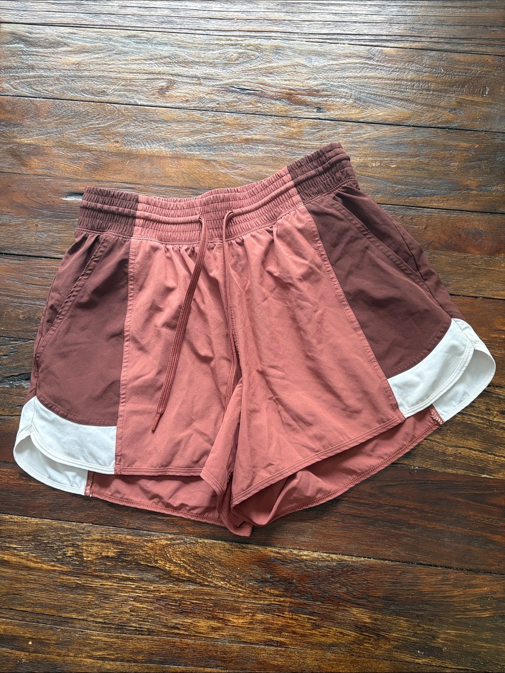 Women's Two-Tone Mauve Athletic Shorts